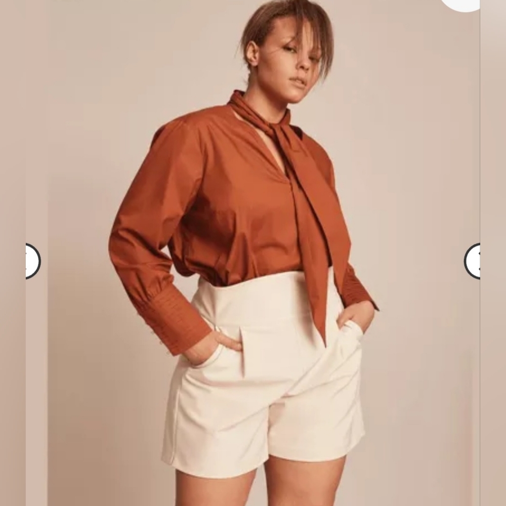 11.HONORE oversized  top size 16
